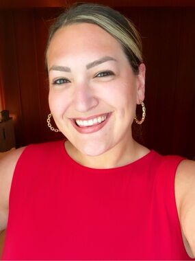 Meet your Posher, Caroline